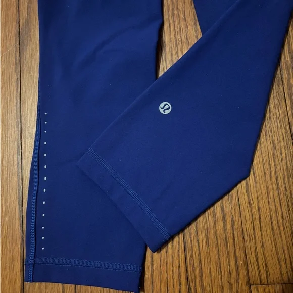 NWT Lululemon SWIFT SPEED HR Crop 21” Larkspur Blue size 4 - Picture 7 of 11